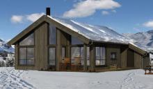 VARDEN FJELLANDSBY 210