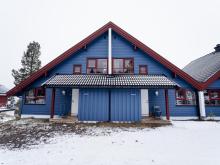 Dählievägen 843C, lägenhet med balkong